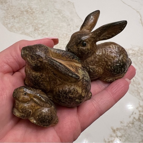 Vintage OMC Otagiri Japan Mini Ceramic Bunny Figurines - Picture 2 of 16